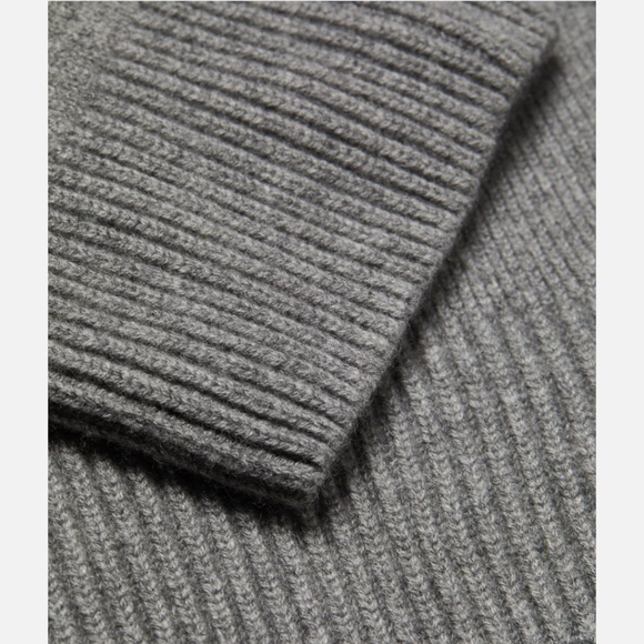 Khaite Isabelle Stone Gray Cashmere Sweater Size XS Authentic NEW W. TAGS $1680 - Picture 5 of 8